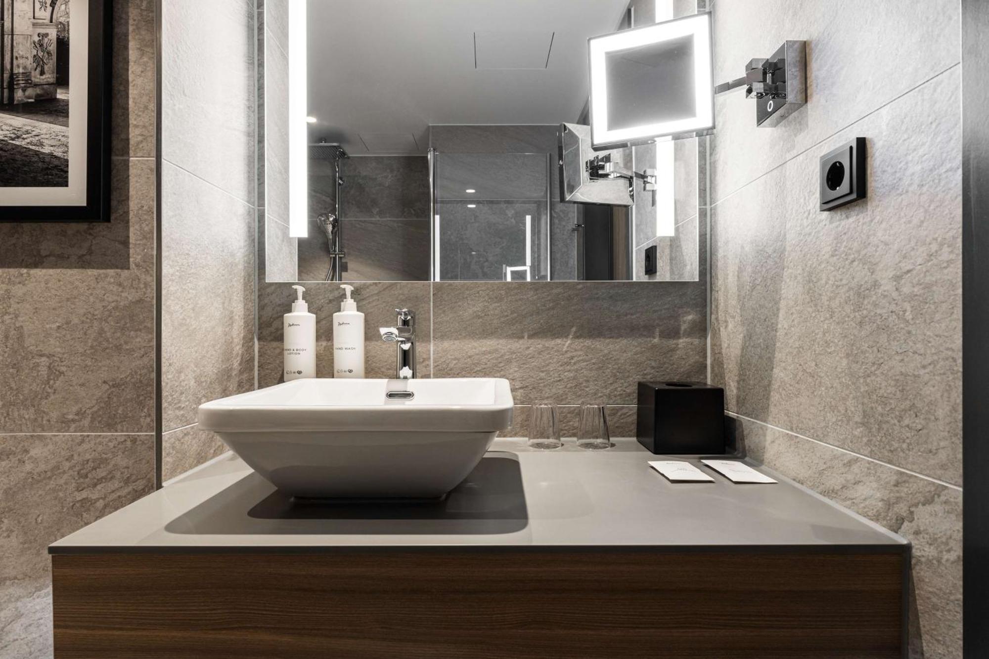 Radisson Hotel Leipzig Dış mekan fotoğraf